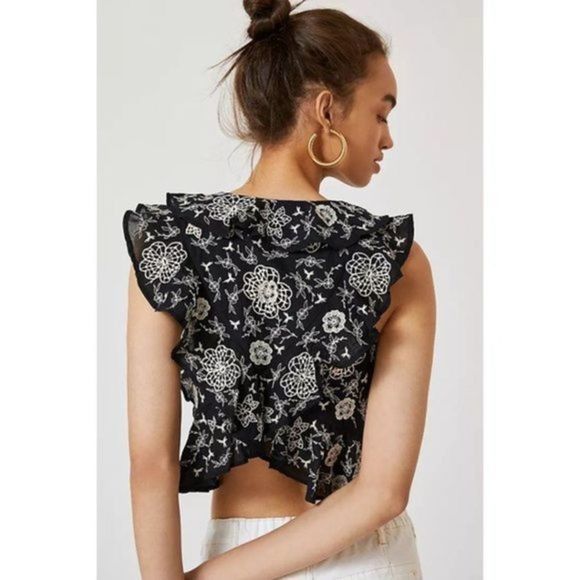 Stunning Anthropologie Ruffled Embroidered Button Up Sleeveless Crop Top Black M - Picture 7 of 11